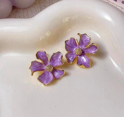 Lavender Petal Bloom Earrings – Elegant Floral Charm