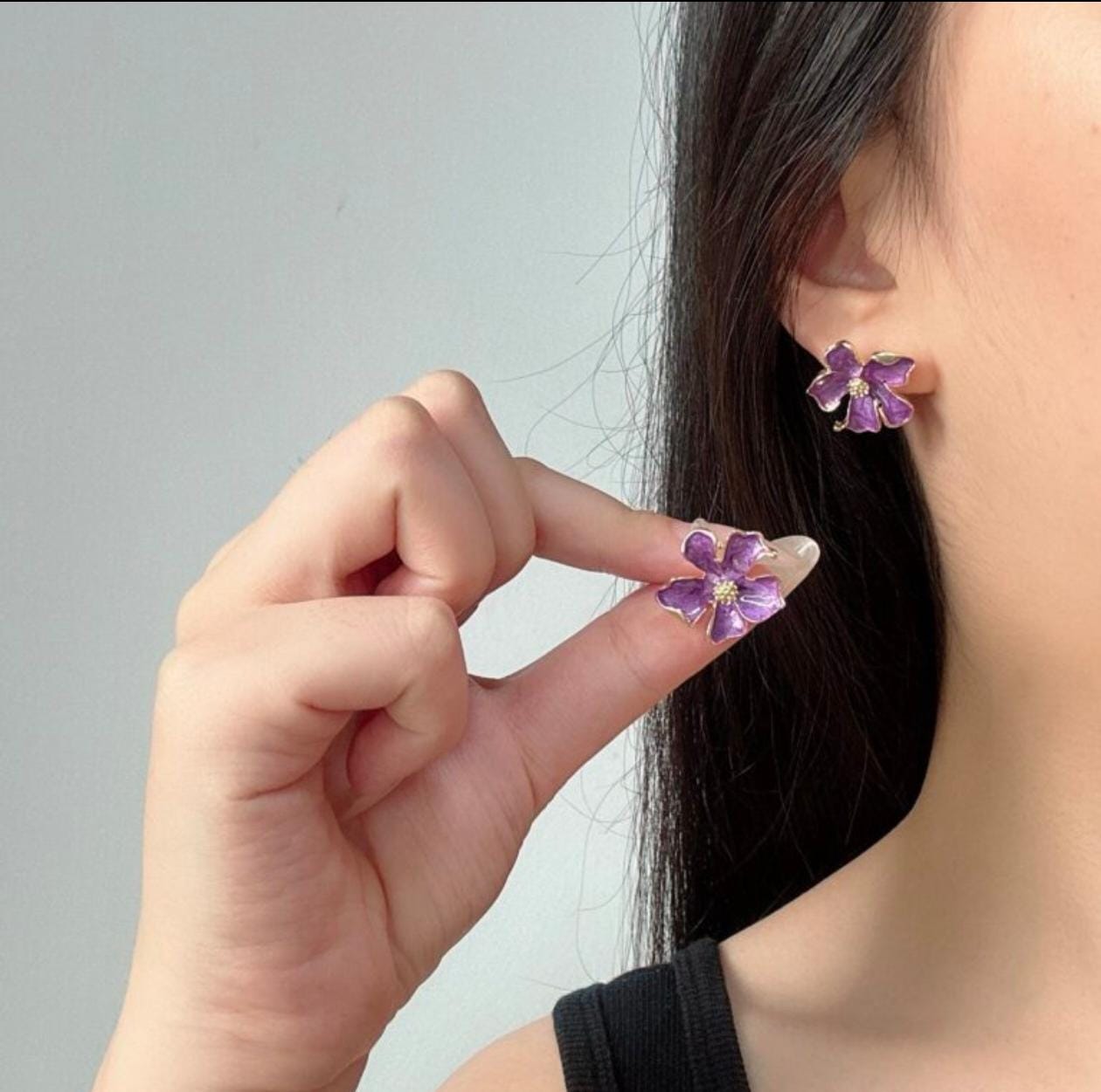 Lavender Petal Bloom Earrings – Elegant Floral Charm