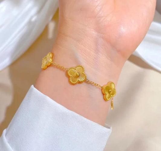 Blossom Charm Bracelet – 18K Gold Plated, Anti-Tarnish, Waterproof