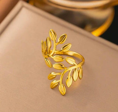 Golden Leaf Wrap Ring – 18K Gold Plated | Anti-Tarnish & Waterproof