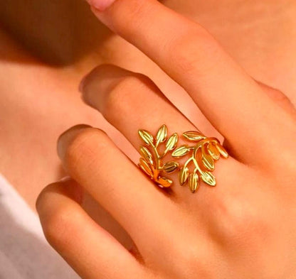 Golden Leaf Wrap Ring – 18K Gold Plated | Anti-Tarnish & Waterproof
