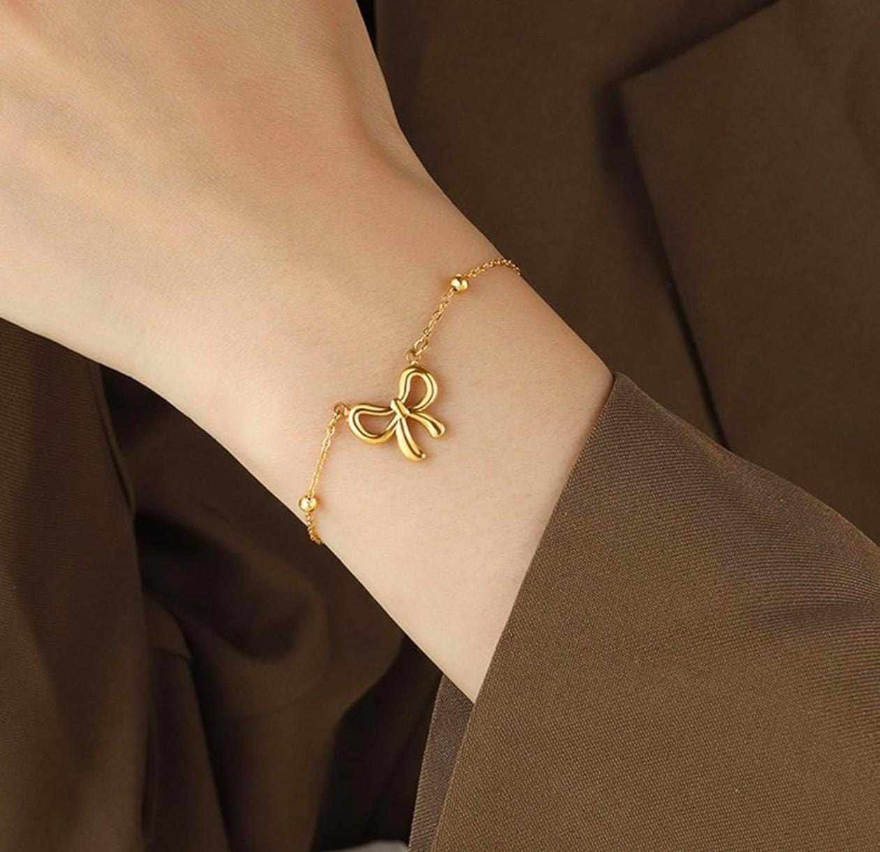 Elegant Bow Charm Bracelet – 18K Gold Plated, Waterproof & Anti-Tarnish