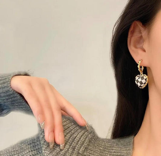 Checkered Heart Drop Earrings – Gold Plated, Bold & Stylish