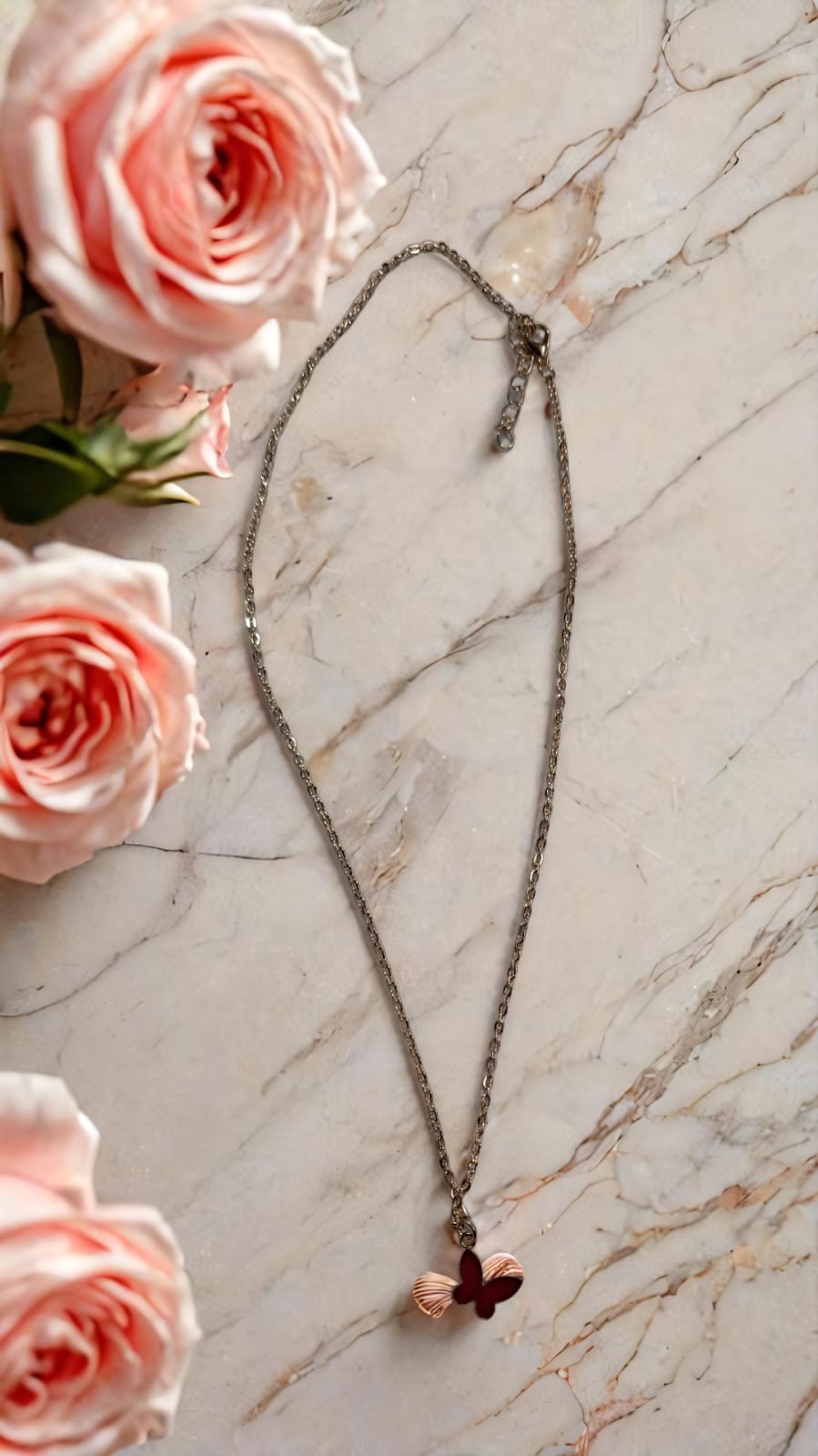 Red Butterfly Pendant Necklace – Dainty Charm for Elegant Looks
