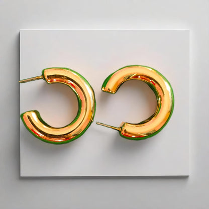 Minimal Chunky Gold Hoop Earrings – Sleek Everyday Glam